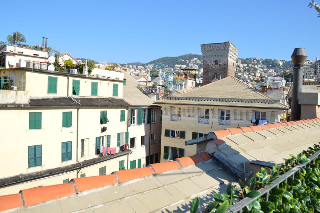 Sunflower Apartment With Private Terrace And Lift Genua Zewnętrze zdjęcie