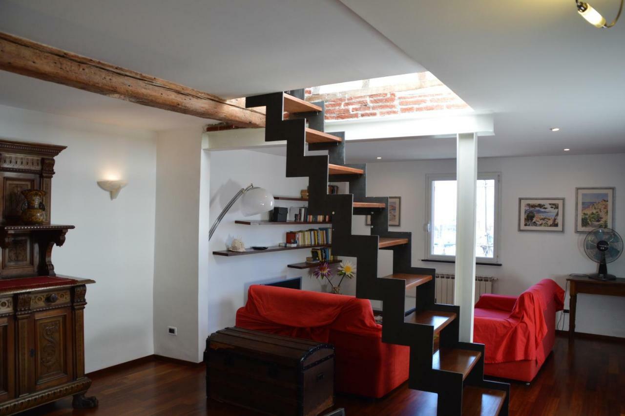 Sunflower Apartment With Private Terrace And Lift Genua Zewnętrze zdjęcie